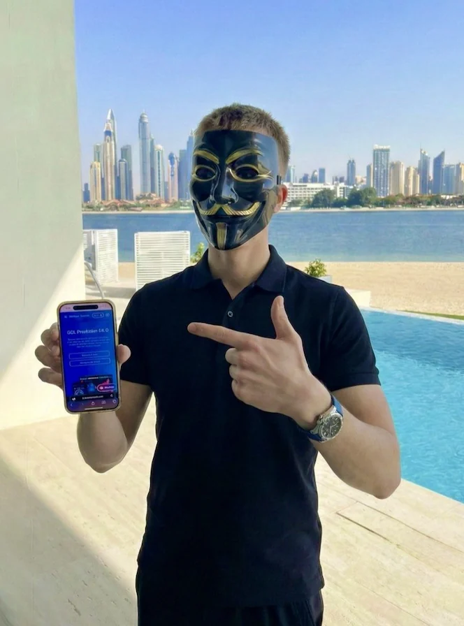 SQL Predictor app running on phone